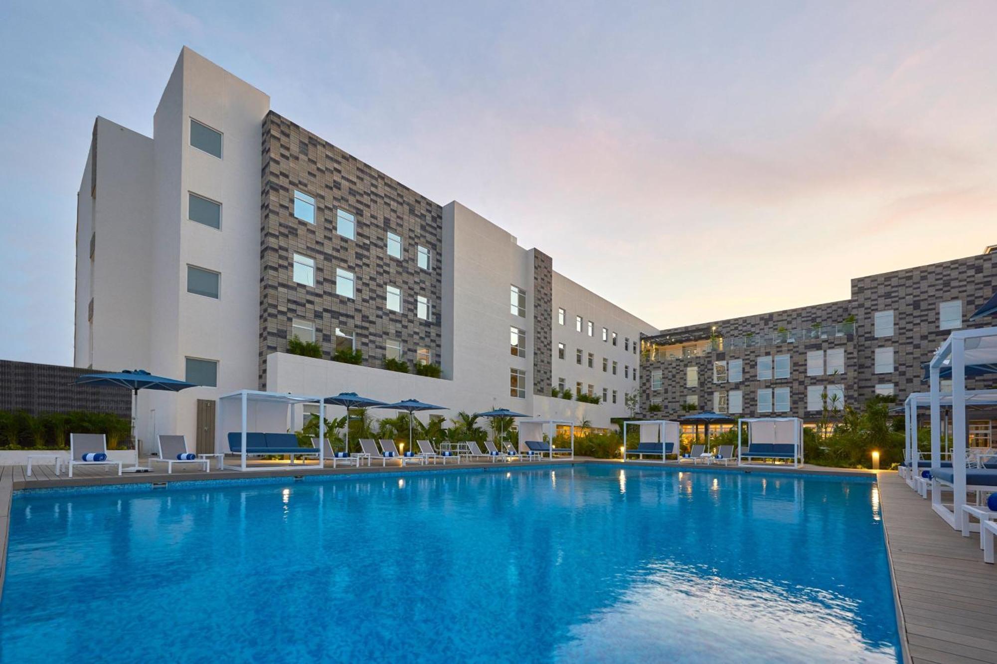 City Express Suites By Marriott Cancun Aeropuerto Exterior photo